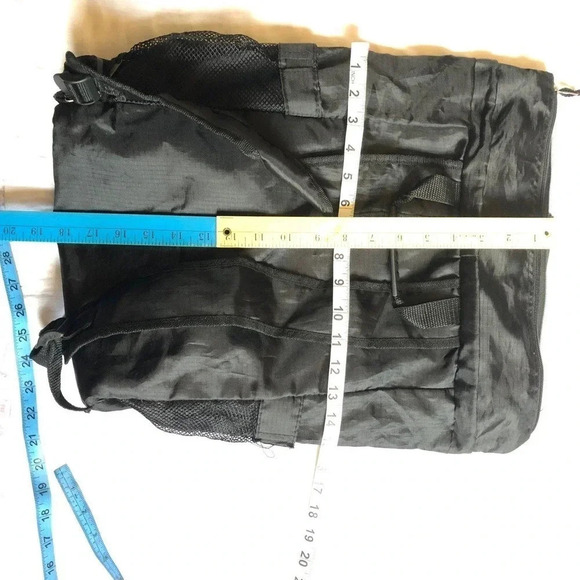 2 in 1 Nylon Backpack/Handbag - Picture 2 of 3